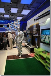 IFA 2008.OM robot. Pavilionul Samsung
