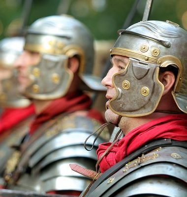 HISTORY Garda Romana Vremea barbarilor