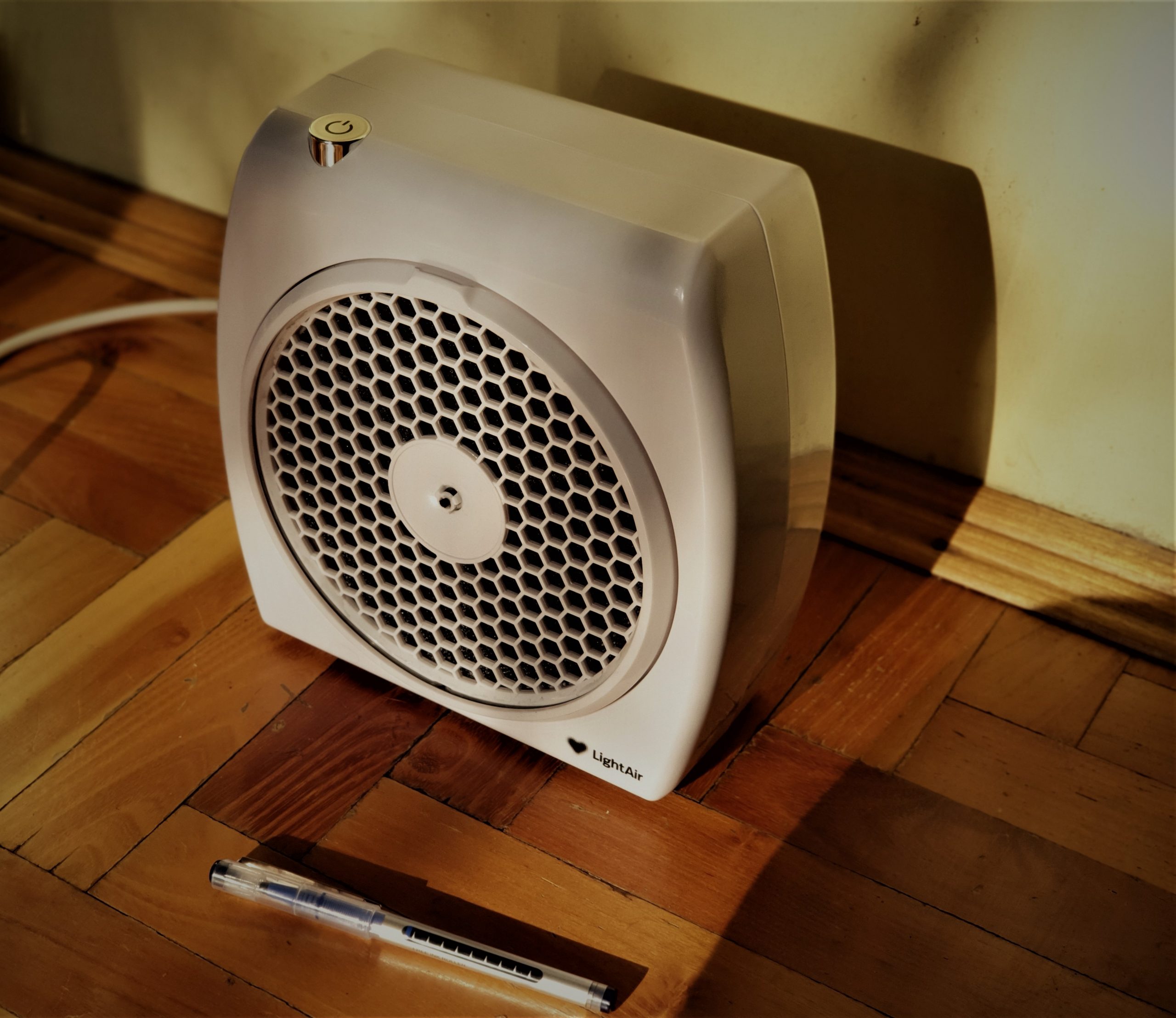 purificator aer AirLight